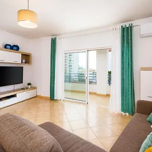 Monarquia - T3 Apartment